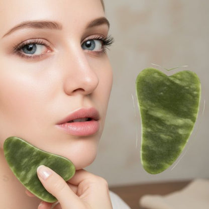 Kit Massaggio Facciale Anti-Rughe con Rullo di Giada e Piastra Gua Sha